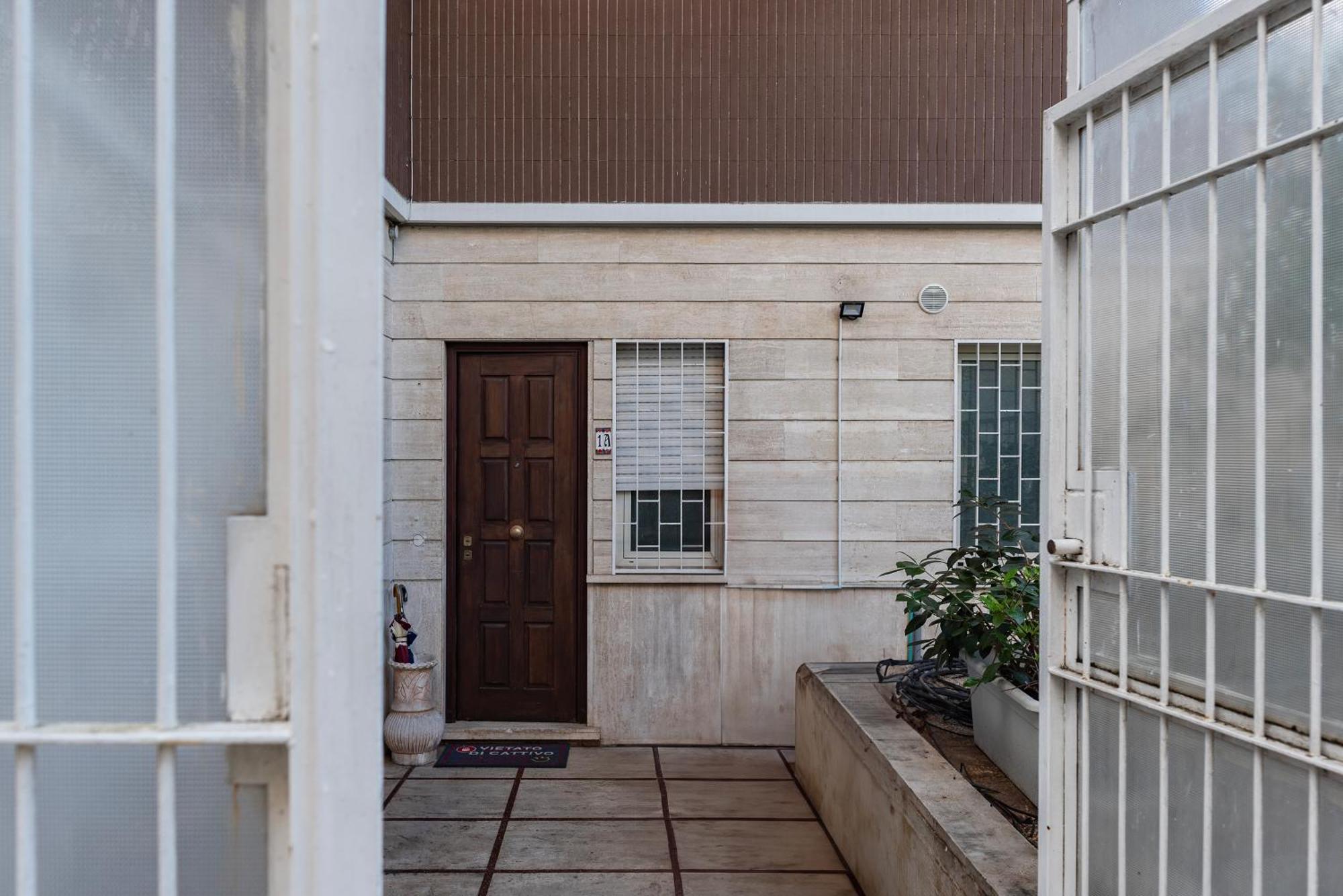 San Pietro Terrace Apartment Рим Экстерьер фото